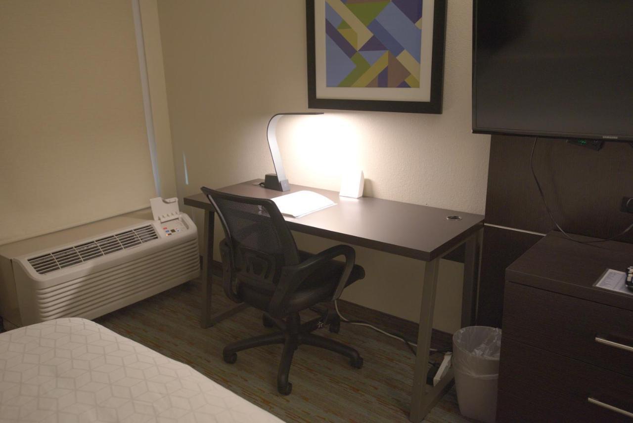 Holiday Inn Express Anderson I-85 - Exit 27- Highway 81 By Ihg Pokój zdjęcie